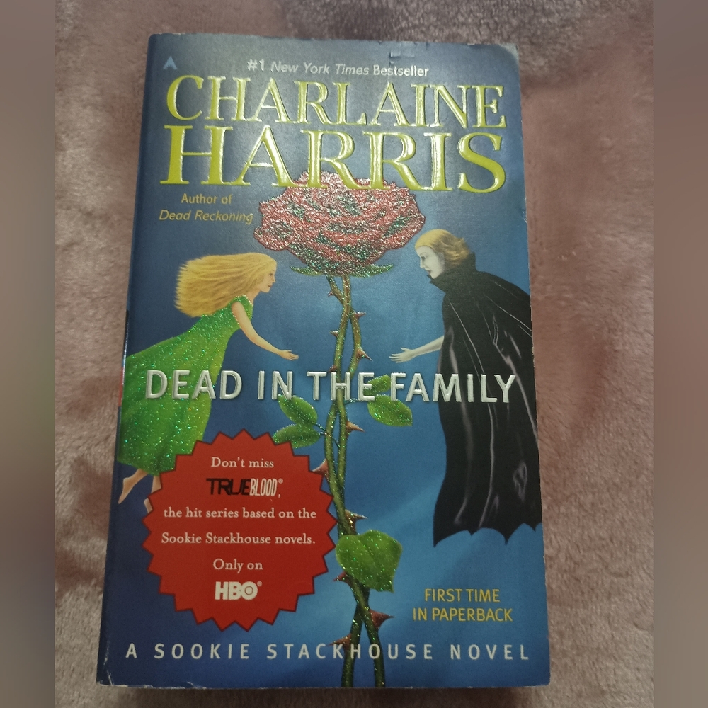 ❤️5 for $20❤️ The Southern Vampire Mysteries Series #10:  Dead In The Family